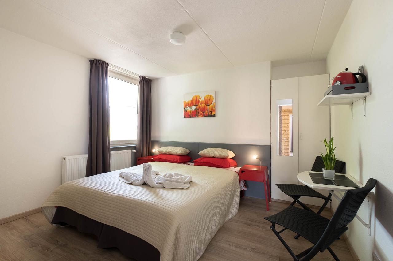 Apart Hotel Het Veerse Meer Kortgene Exterior photo
