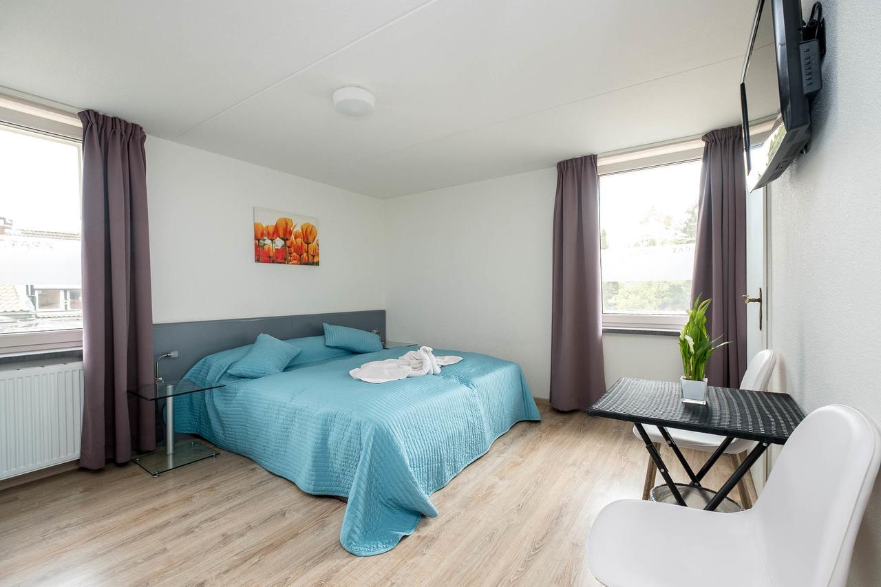 Apart Hotel Het Veerse Meer Kortgene Exterior photo