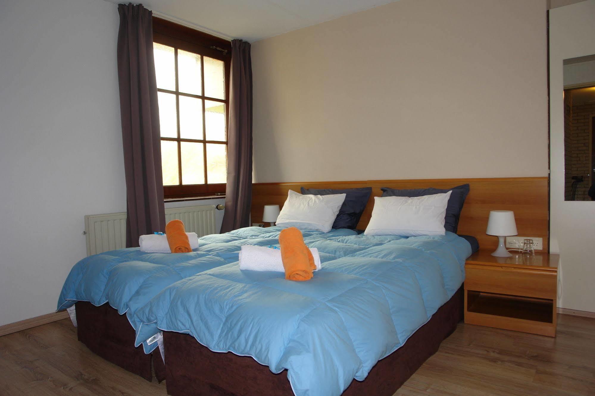 Apart Hotel Het Veerse Meer Kortgene Exterior photo